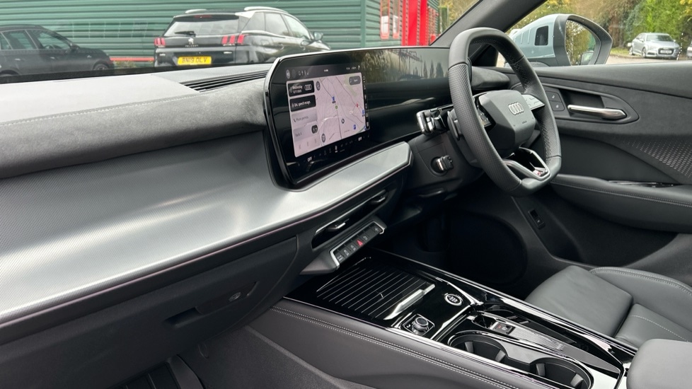 Used Audi Q3 2025 for sale - 76660966: Photo 2