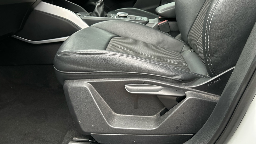 Used Audi Q2 2018 for sale - 76872774: Photo 29