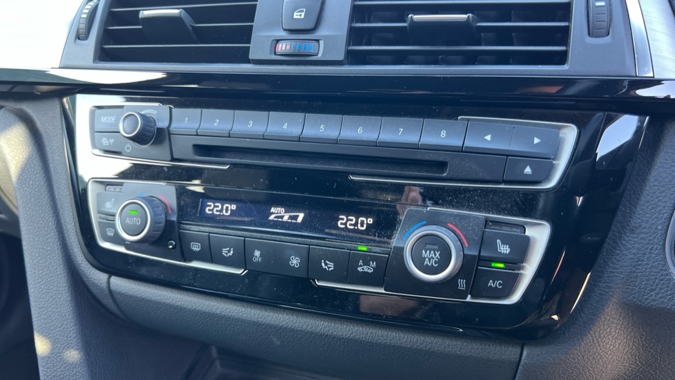 Used BMW 3 Series 2016 for sale - 76475065: Photo 32