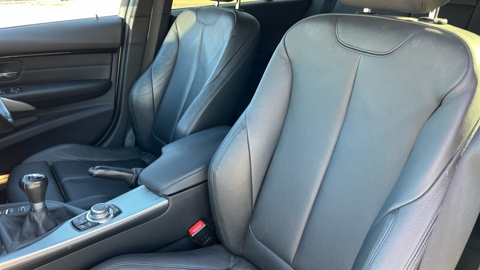 Used BMW 3 Series 2016 for sale - 76475065: Photo 34