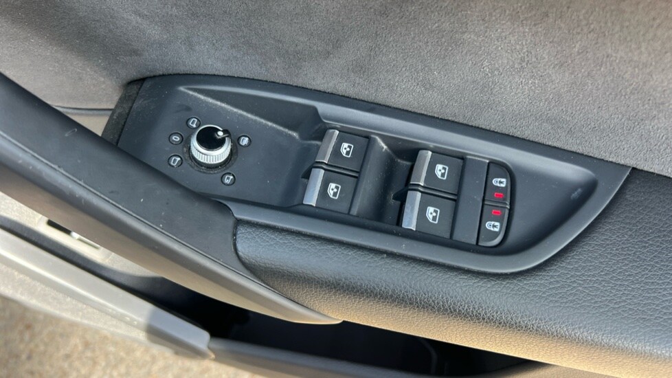 Used Audi Q5 2022 for sale - 76593678: Photo 28