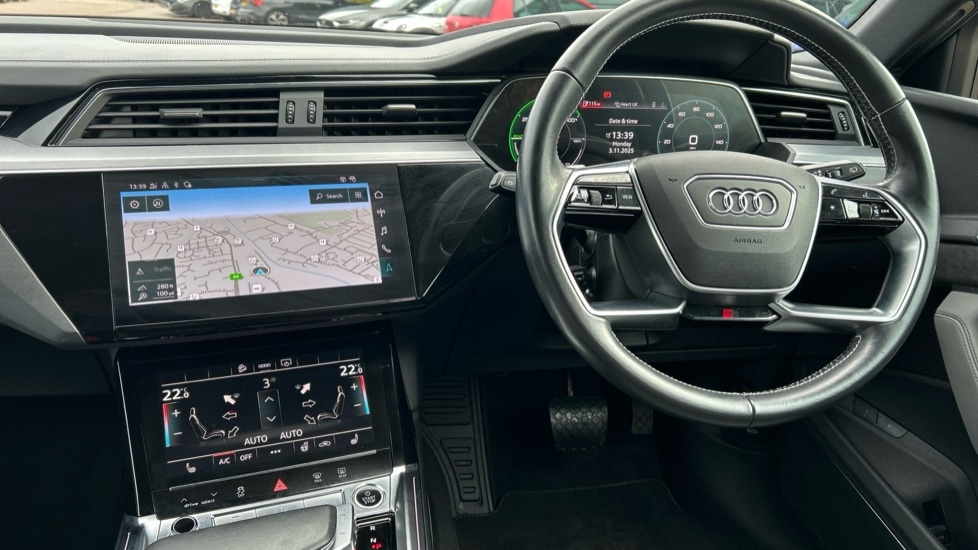 Used Audi e-tron 2021 for sale - 76870329: Photo 13