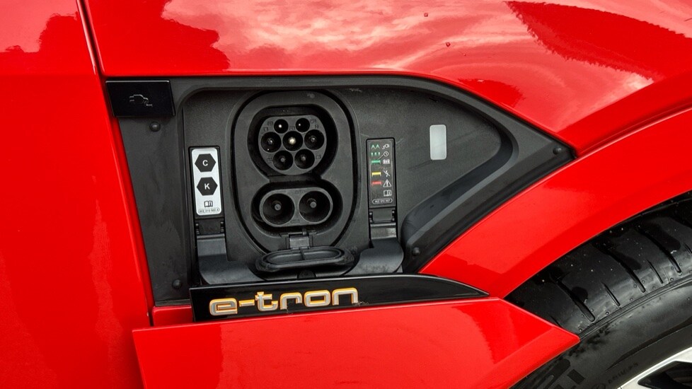 Used Audi e-tron 2021 for sale - 76870329: Photo 22