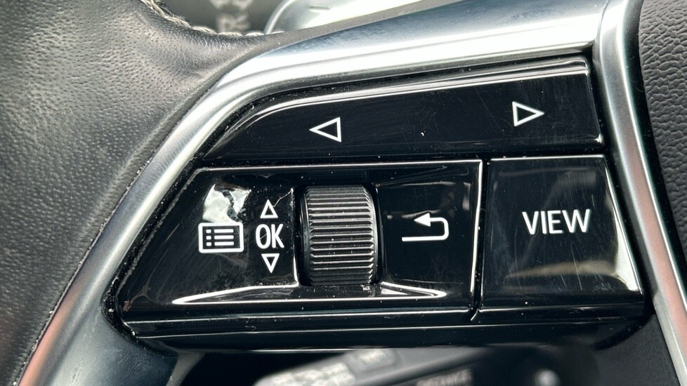 Used Audi e-tron 2021 for sale - 76870329: Photo 24