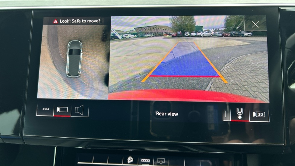 Used Audi e-tron 2021 for sale - 76870329: Photo 42