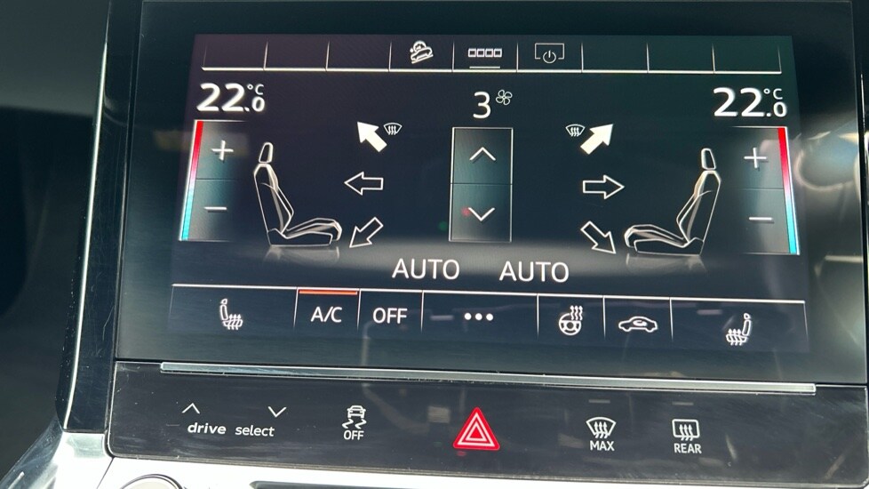 Used Audi e-tron 2021 for sale - 76870329: Photo 43