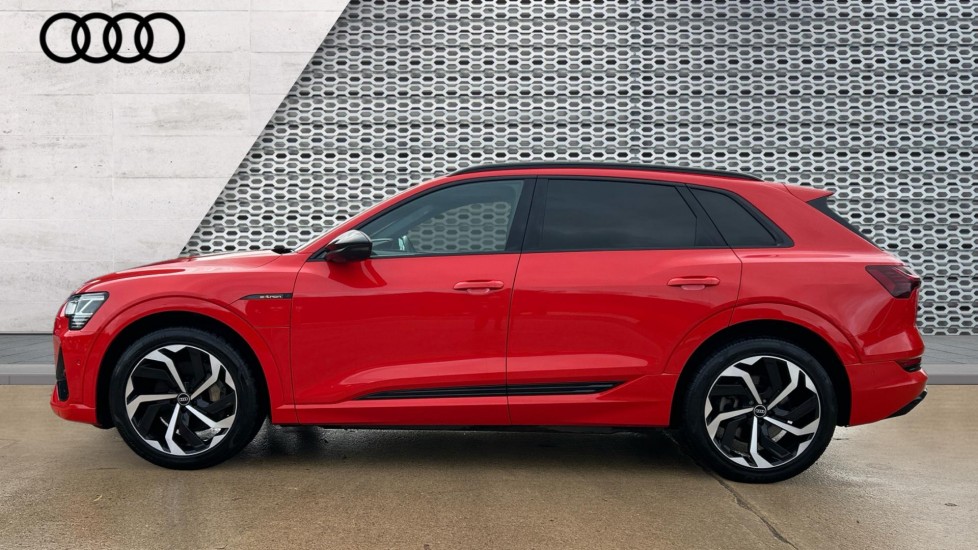 Used Audi e-tron 2021 for sale - 76870329: Photo 9