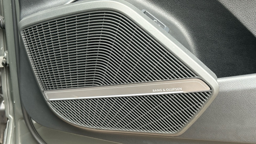 Used Audi Q5 2024 for sale - 76874265: Photo 32