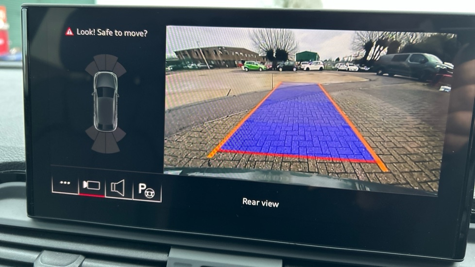 Used Audi Q5 2024 for sale - 76874265: Photo 43