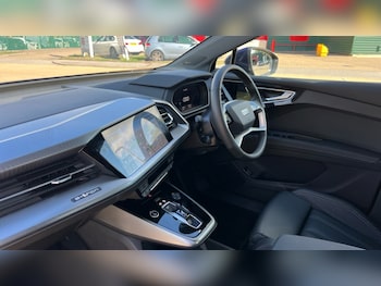 Used Audi Q4 e-tron 2025 for sale - 75916792: Photo