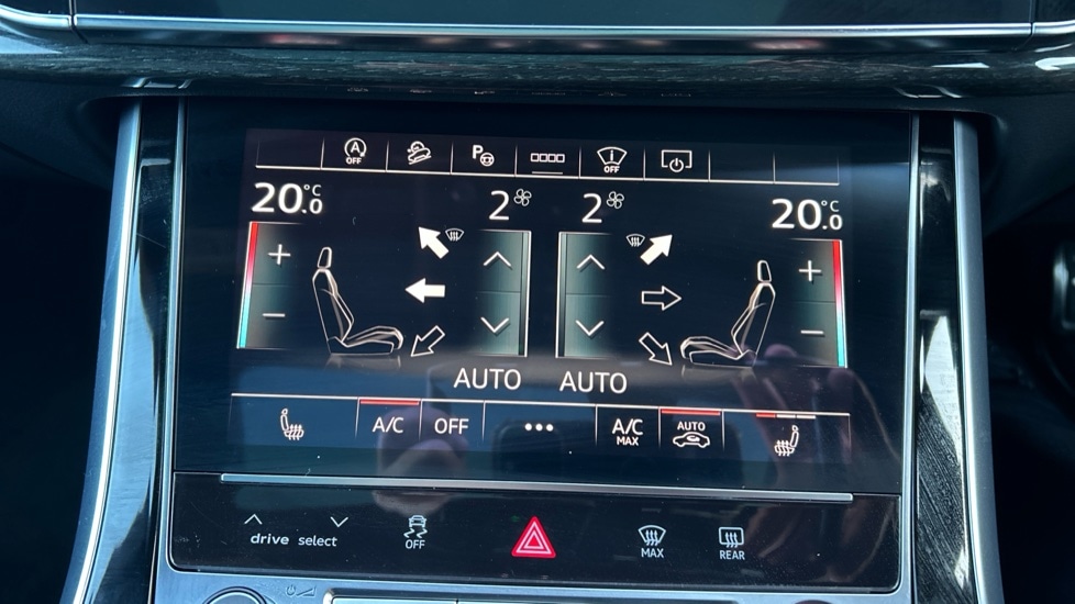 Used Audi Q8 2025 for sale - 76872977: Photo 16