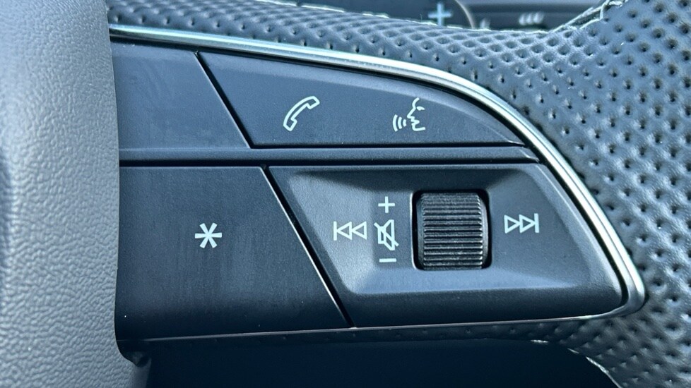 Used Audi Q8 2025 for sale - 76872977: Photo 23