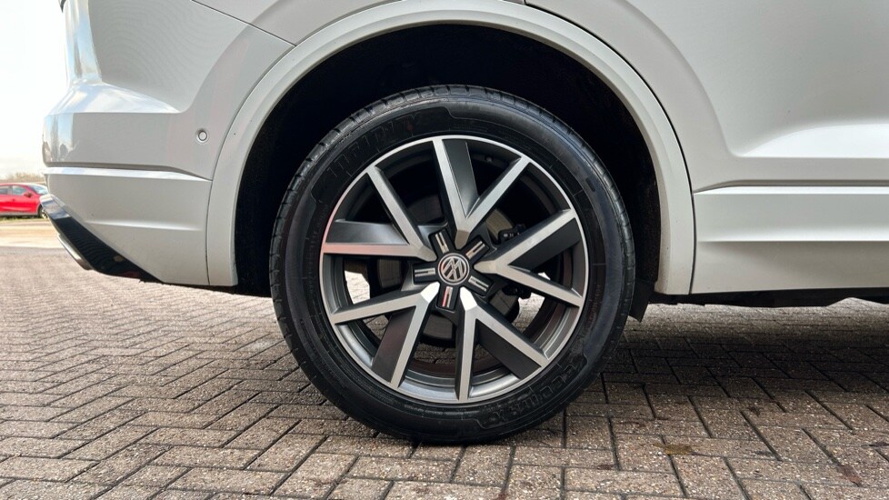 Used Volkswagen Touareg 2019 for sale - 77067916: Photo 18