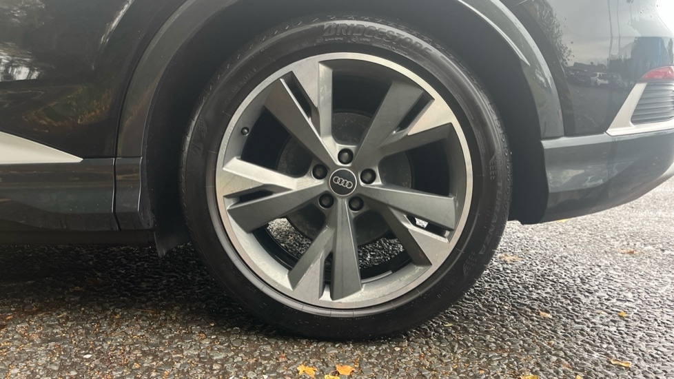 Used Audi Q4 e-tron 2023 for sale - 76434757: Photo 18