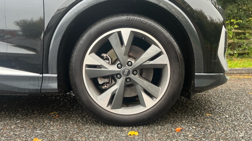 Used Audi Q4 e-tron 2023 for sale - 76434757: Photo 20