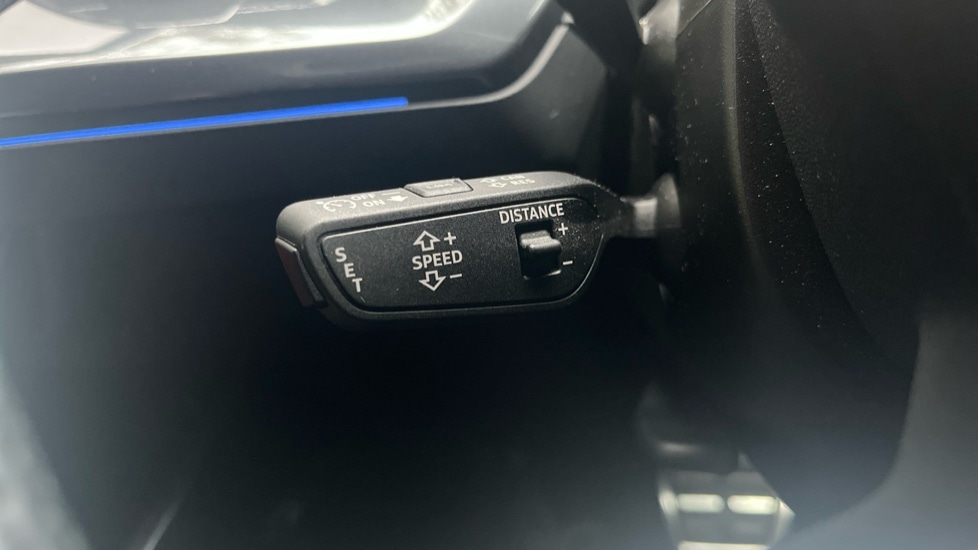 Used Audi Q4 e-tron 2023 for sale - 76434757: Photo 41