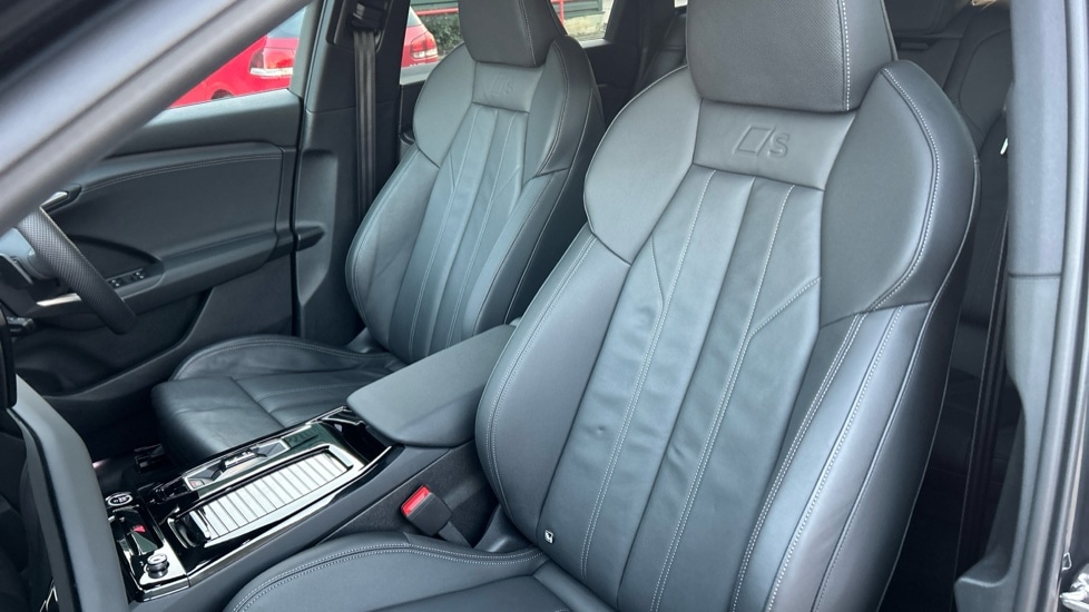 Used Audi Q6 e-tron 2024 for sale - 76760707: Photo 17