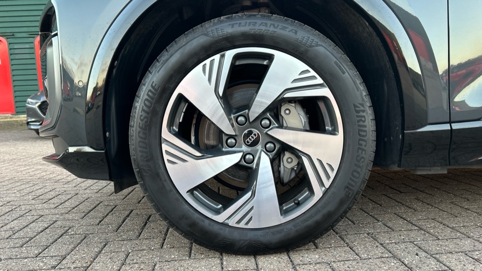 Used Audi Q6 e-tron 2024 for sale - 76760707: Photo 21