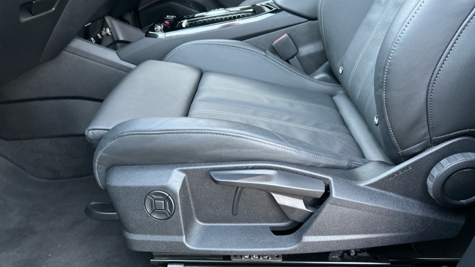 Used Audi Q6 e-tron 2024 for sale - 76760707: Photo 29