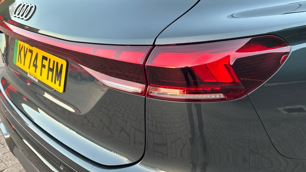 Used Audi Q6 e-tron 2024 for sale - 76760707: Photo 33