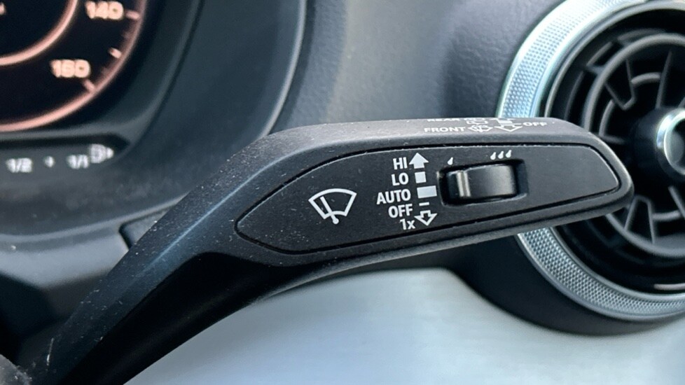 Used Audi Q2 2023 for sale - 76479717: Photo 30