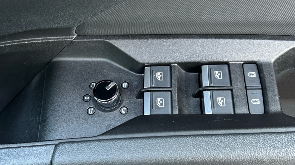 Used Audi Q4 e-tron 2025 for sale - 77075753: Photo 28