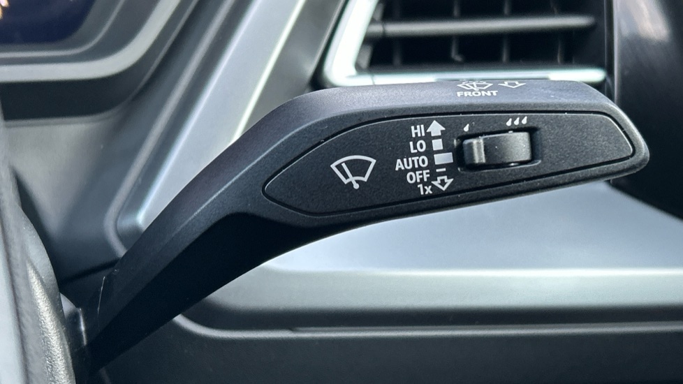 Used Audi Q4 e-tron 2025 for sale - 77075753: Photo 30