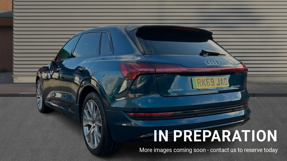 Used Audi e-tron 2019 for sale - 76888772: Photo 2