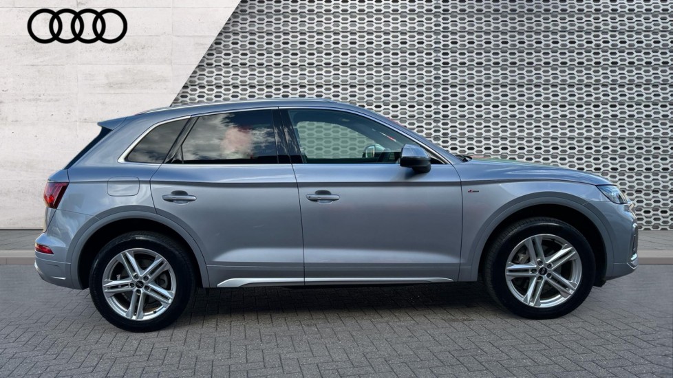 Used Audi Q5 2024 for sale - 76332141: Photo 4