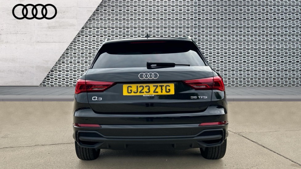Used Audi Q3 2023 for sale - 76079309: Photo 11