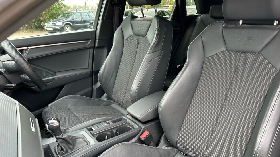 Used Audi Q3 2023 for sale - 76079309: Photo 17