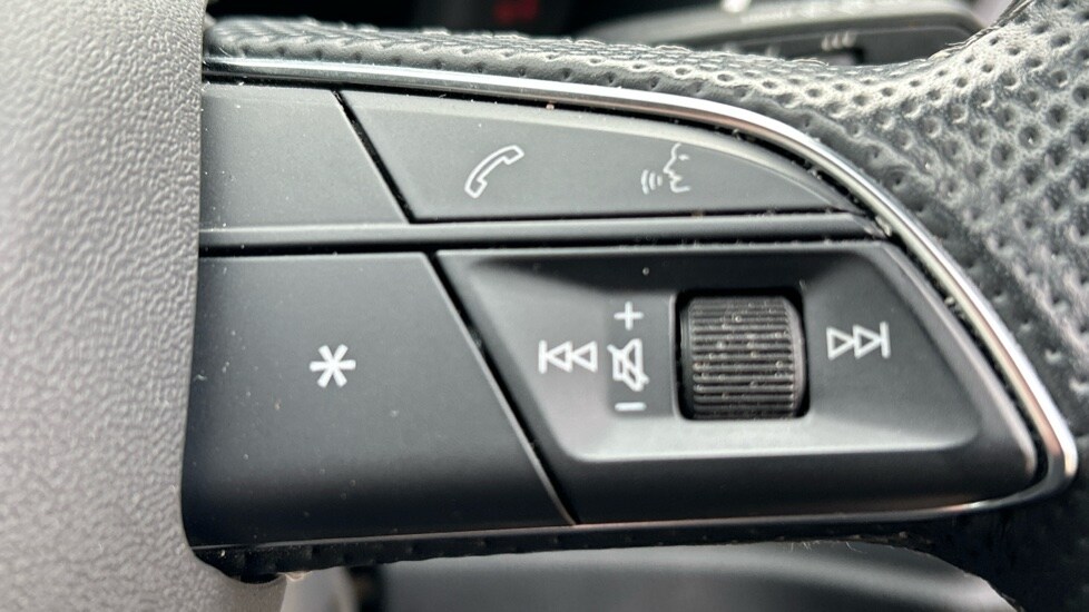 Used Audi Q3 2023 for sale - 76079309: Photo 23