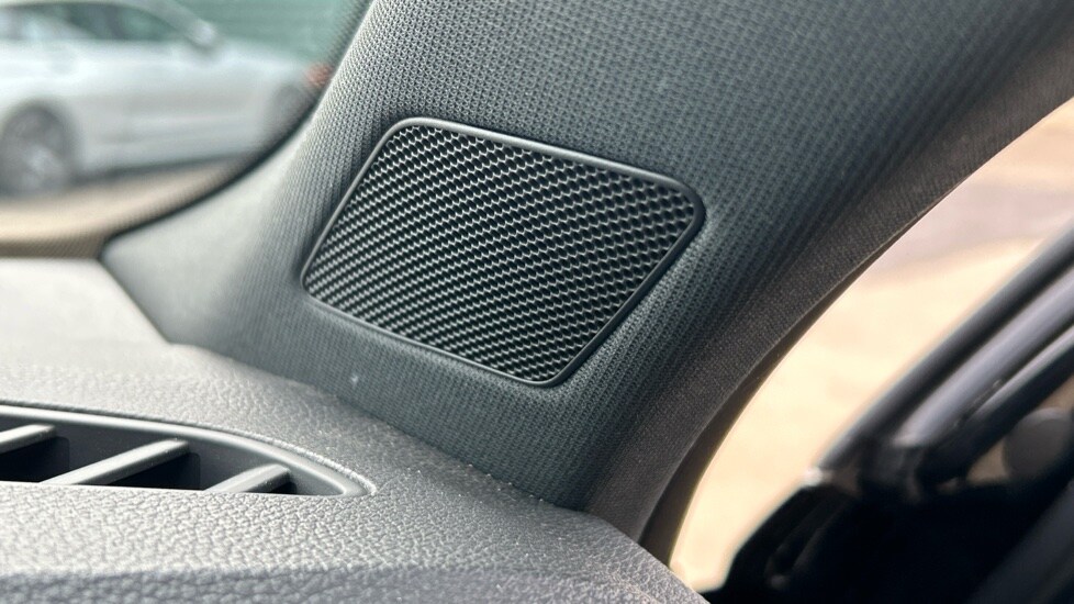 Used Audi Q3 2023 for sale - 76079309: Photo 32