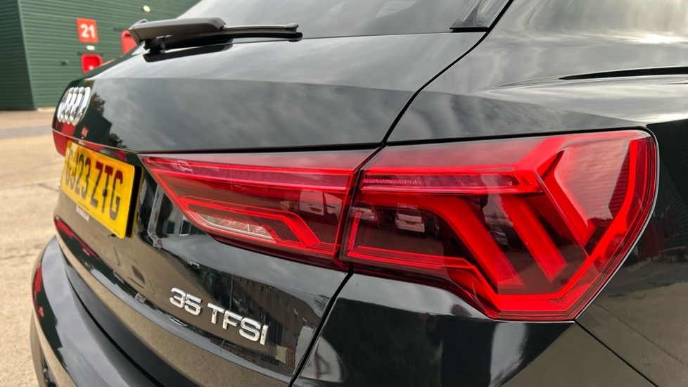 Used Audi Q3 2023 for sale - 76079309: Photo 33