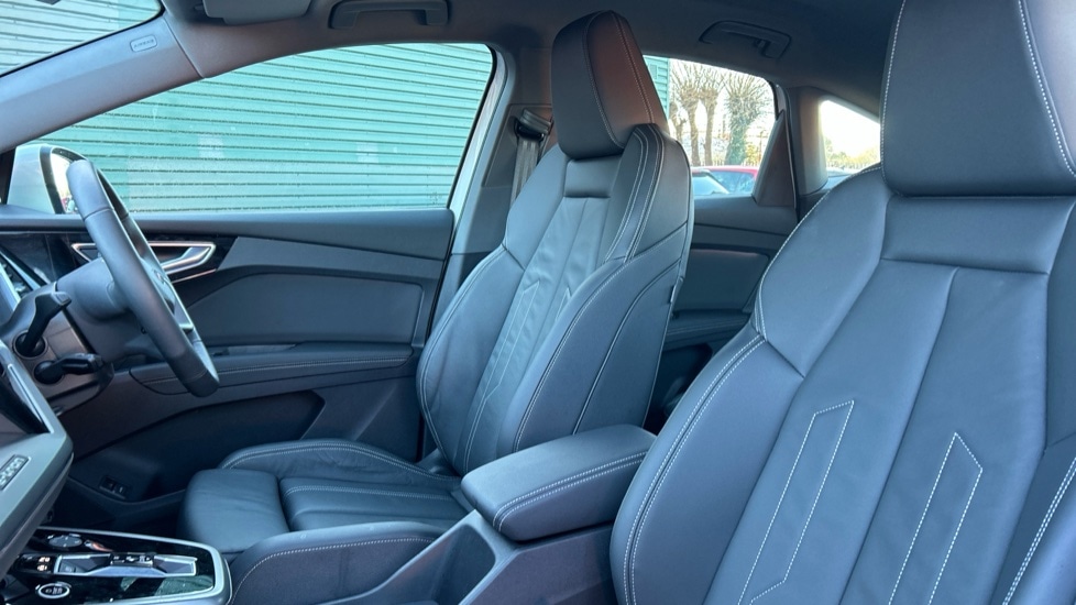 Used Audi Q4 e-tron 2025 for sale - 76609755: Photo 17