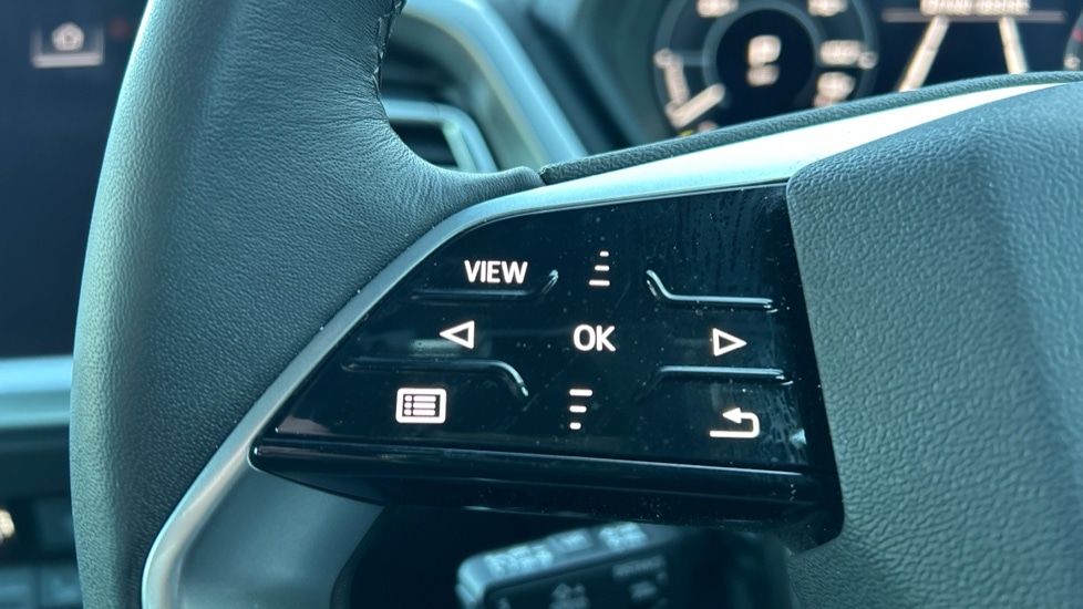 Used Audi Q4 e-tron 2025 for sale - 76609755: Photo 24