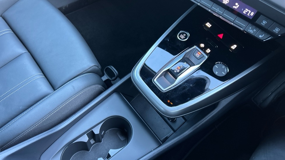 Used Audi Q4 e-tron 2025 for sale - 76609755: Photo 27