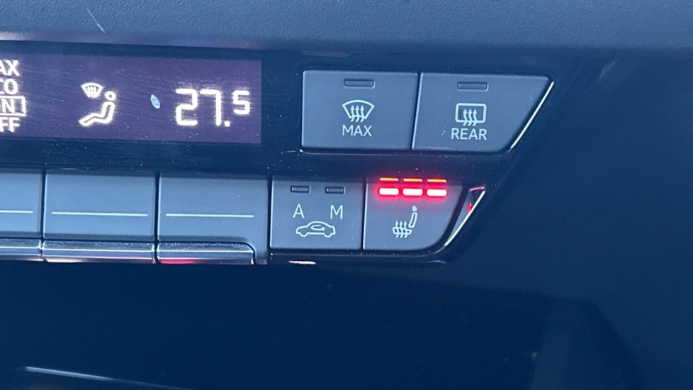 Used Audi Q4 e-tron 2025 for sale - 76609755: Photo 37