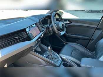 Used Audi A1 2020 for sale - 75929903: Photo 2
