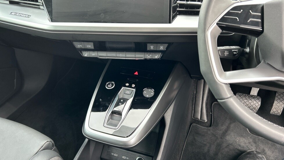 Used Audi Q4 e-tron 2025 for sale - 76332273: Photo 19