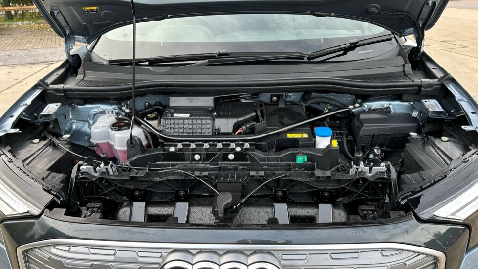 Used Audi Q4 e-tron 2025 for sale - 76332273: Photo 20