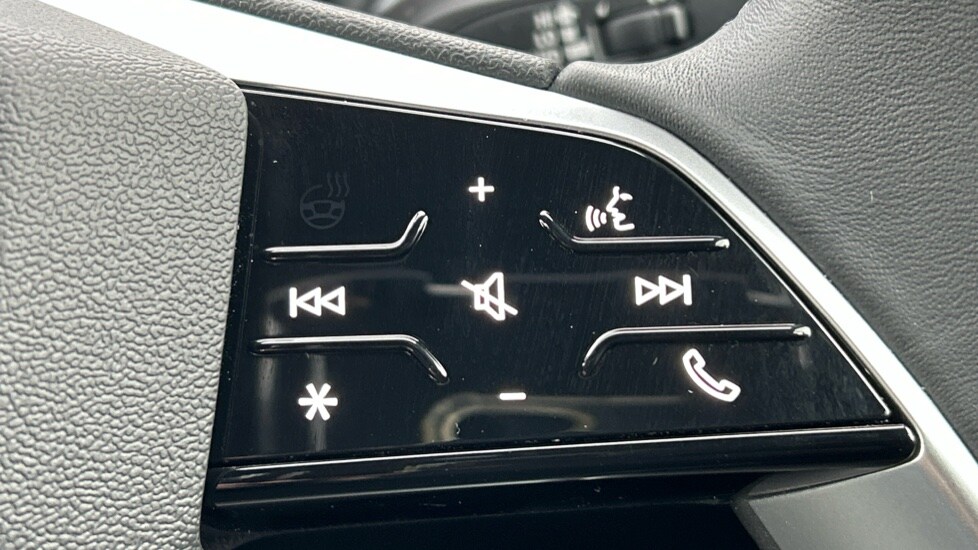 Used Audi Q4 e-tron 2025 for sale - 76332273: Photo 23