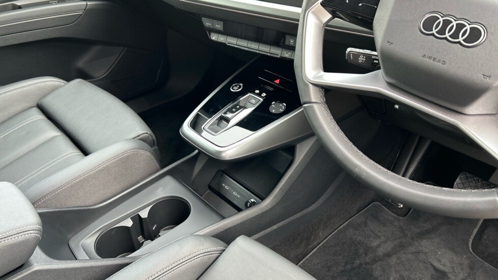 Used Audi Q4 e-tron 2025 for sale - 76332273: Photo 27