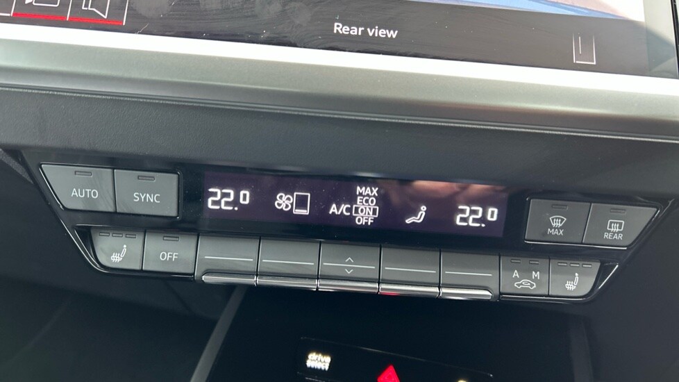 Used Audi Q4 e-tron 2025 for sale - 76332273: Photo 38