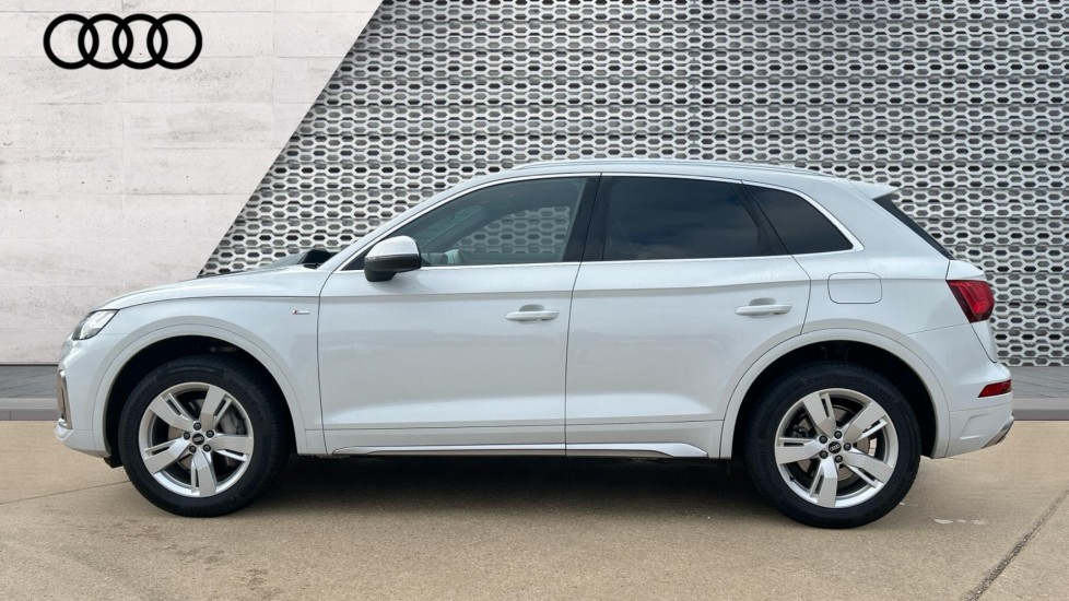 Used Audi Q5 2022 for sale - 76869941: Photo 9