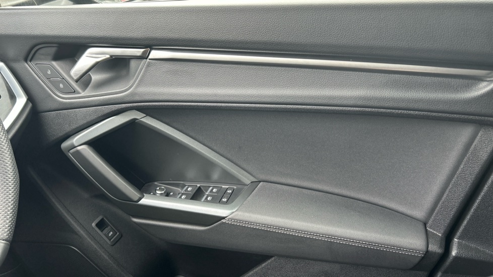 Used Audi Q3 2025 for sale - 76487403: Photo 28