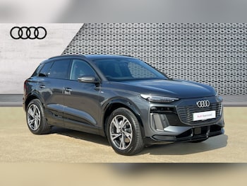Audi - Q6 e-tron