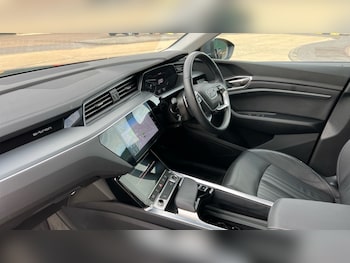 Used Audi Q8 2023 for sale - 75584226: Photo