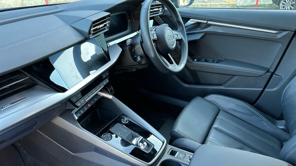 Used Audi A3 2024 for sale - 76112321: Photo 2
