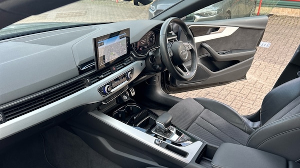 Used Audi A5 2021 for sale - 76112330: Photo 2